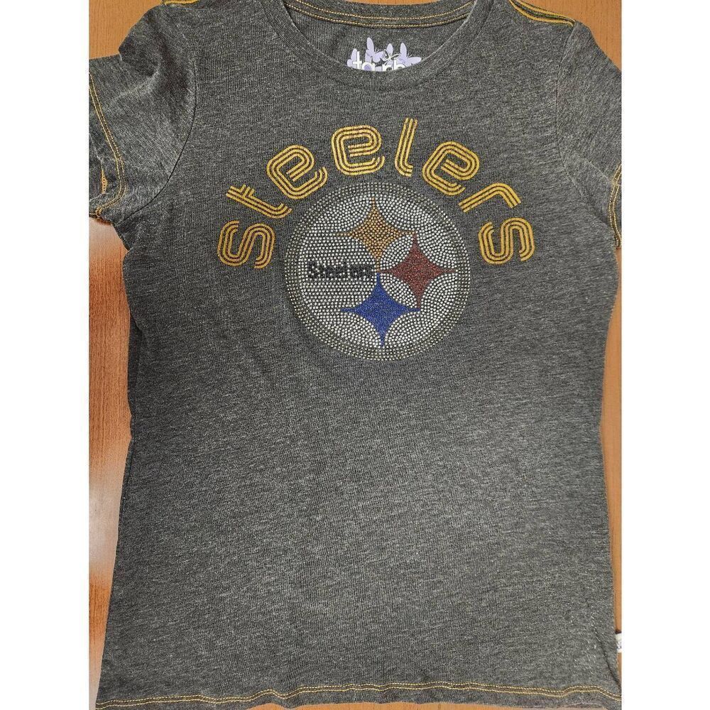 Touch Pittsburgh Steelers Medium bling cap sleeved t-shirt